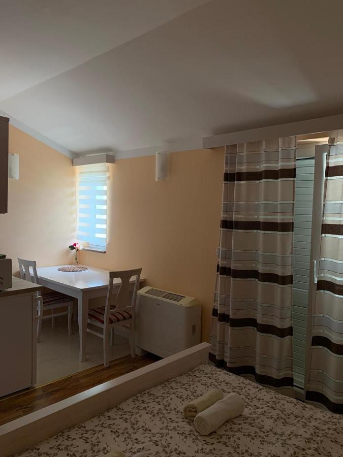 Apartmani Dubrava Podstrana Exterior photo